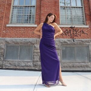 Gorgeous one shoulder vintage y2k Le Chateau full length maxi dress size medium